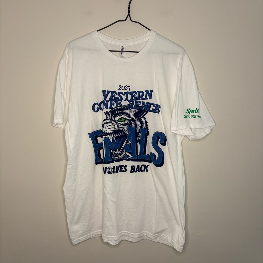 Jerzees NWOT Men’s XL White Basketball Shirt Timberwolves Finals Tee
